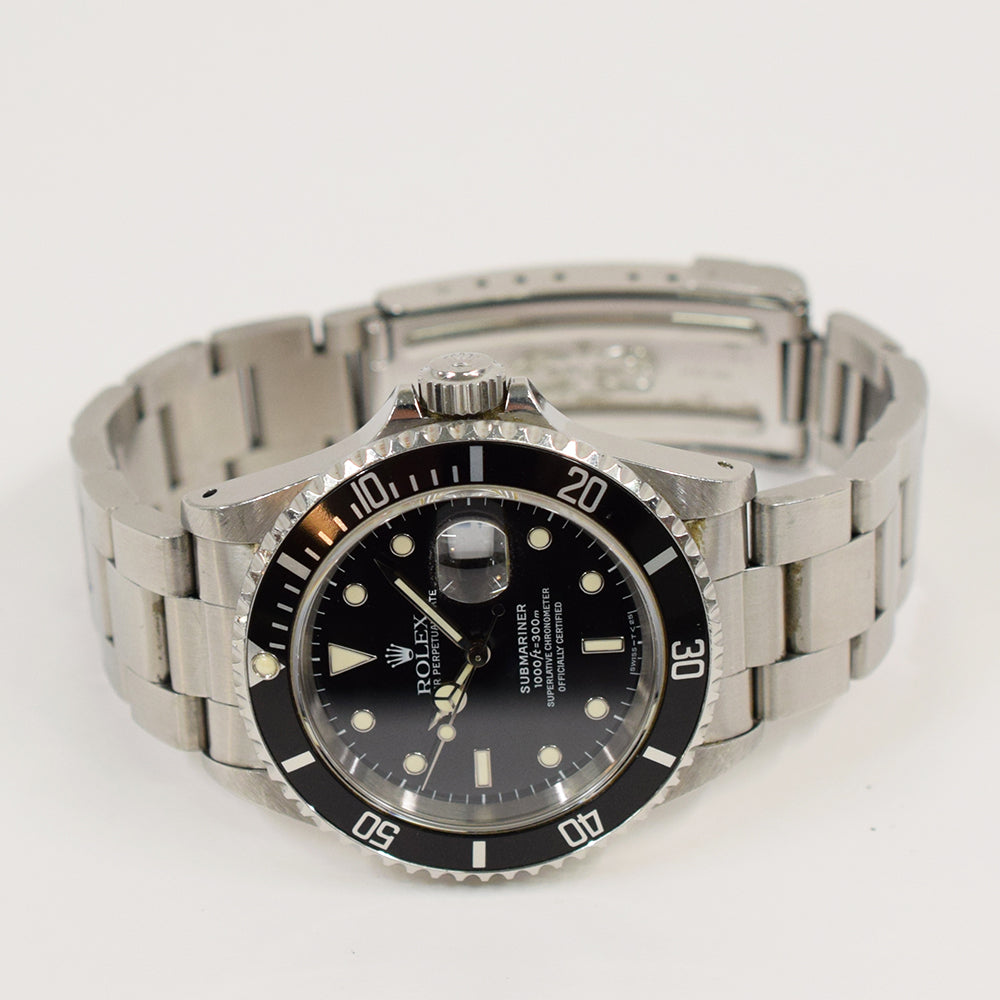 Rolex Submariner Date 40mm 16610 – Black Dial