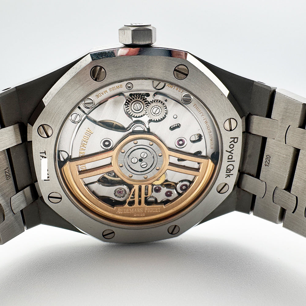 Audemars Piguet Royal Oak Selfwinding 41mm 15500ST.OO.1220ST.04 – Silver Dial
