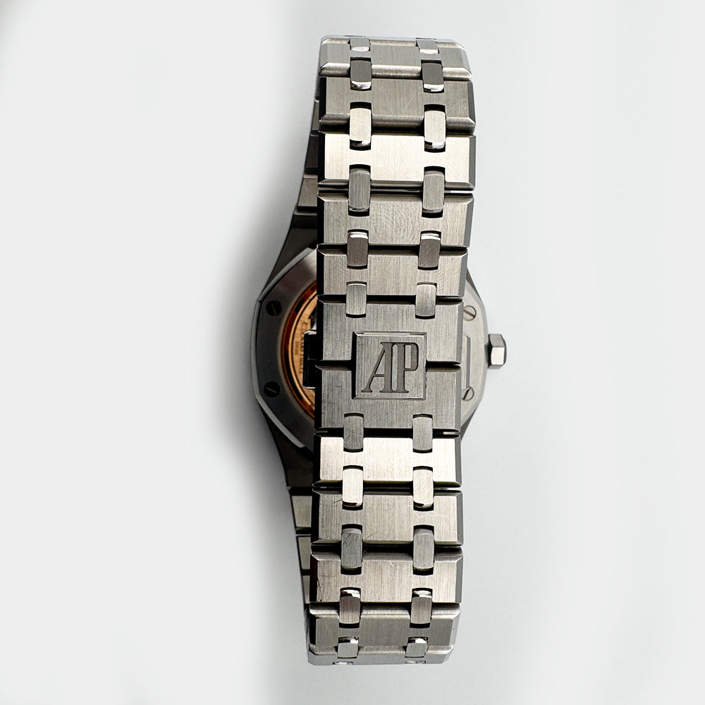 Audemars Piguet Royal Oak Selfwinding 41mm 15500ST.OO.1220ST.04 – Silver Dial