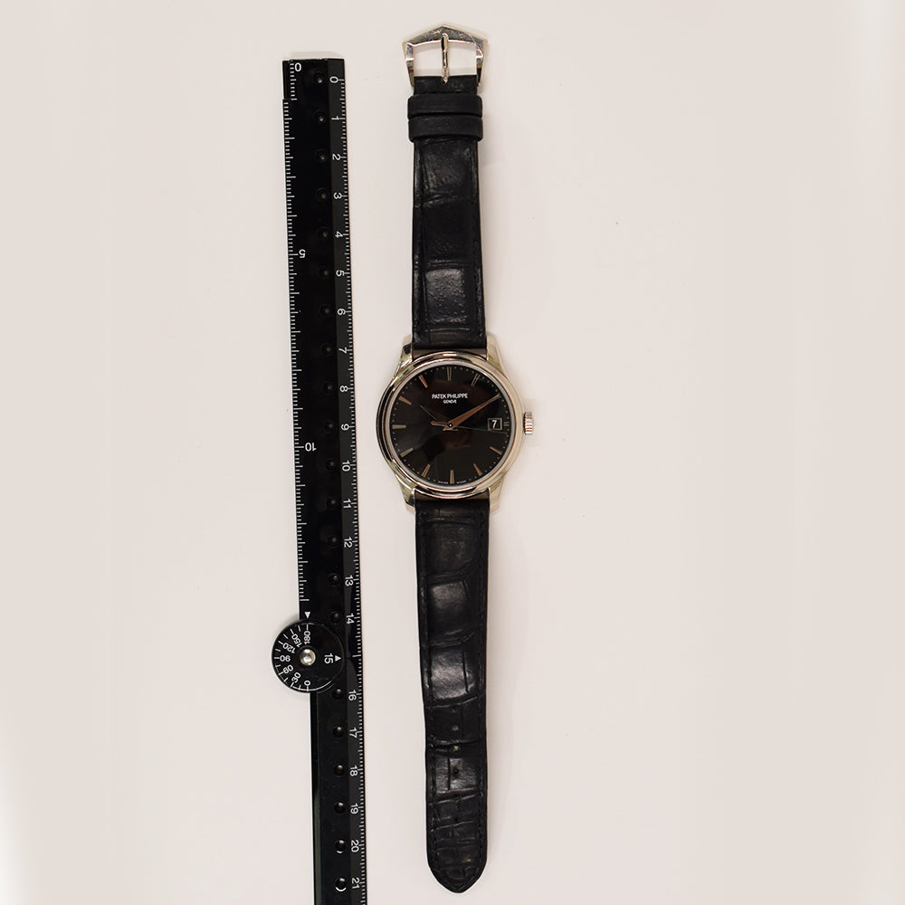 Patek Philippe Calatrava 39mm 5227G-010 – Black Dial