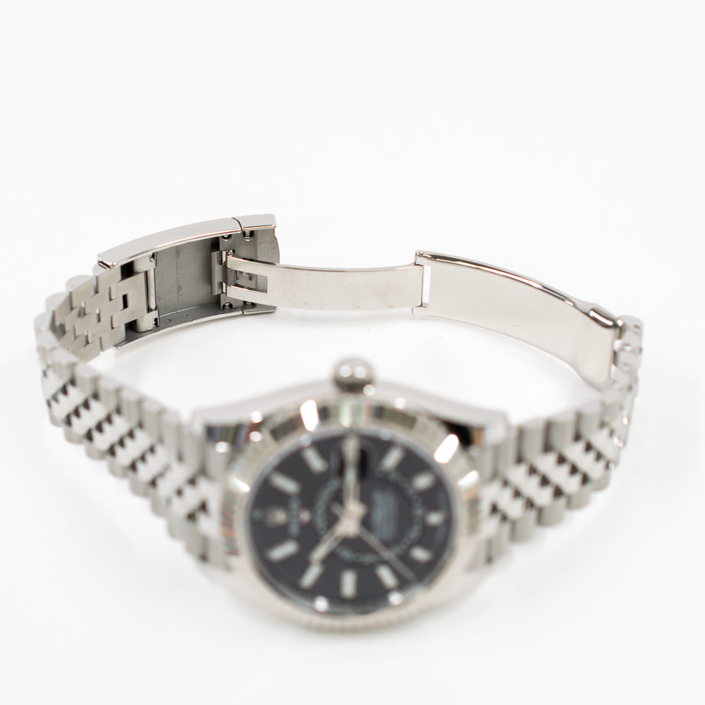 Rolex Sky-Dweller 42mm Steel and White Gold 336934 – Black Dial