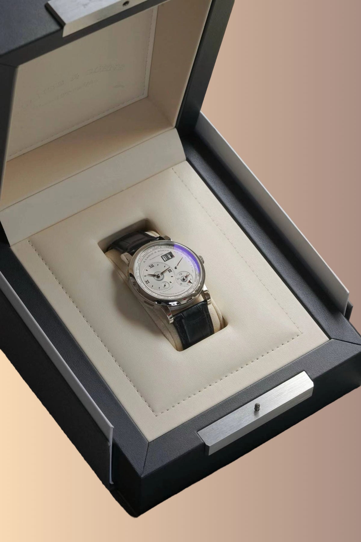 A. Lange & Söhne Lange 1 136.025 – Pre-Owned
