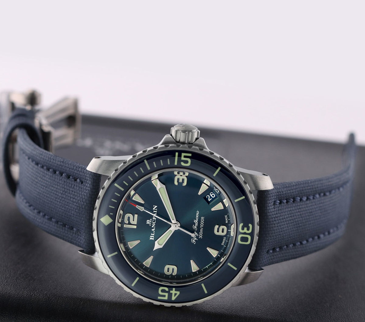 Blancpain Fifty Fathoms Automatique Blue Fabric (5010-12B40-O52B)