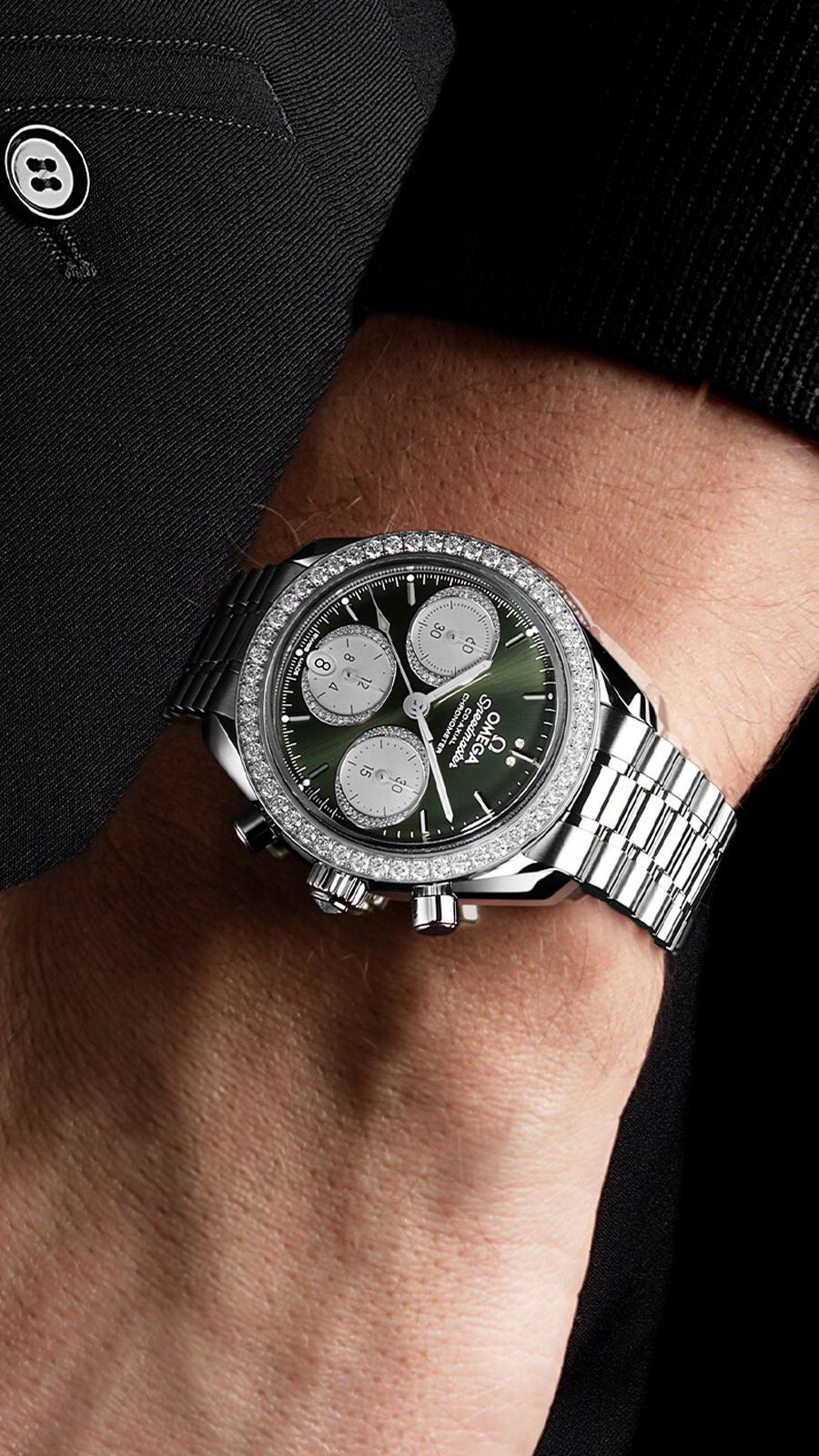 Omega Speedmaster 38 Green Dial Chronometer Unisex Watch