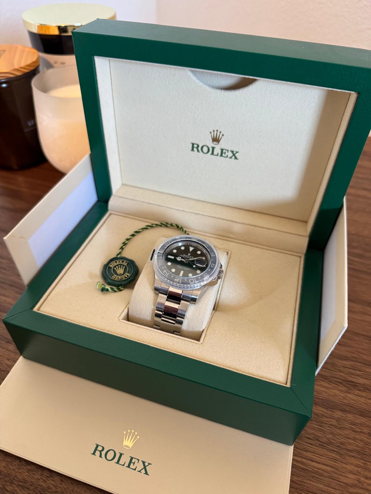 Rolex GMT-Master II (116710LN)